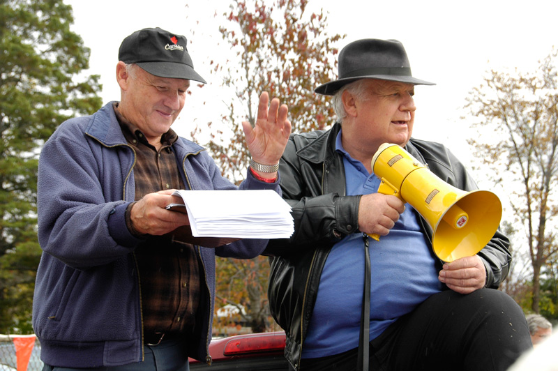 Ladysmith Octoberfest Parade MCs - click for previous entry
